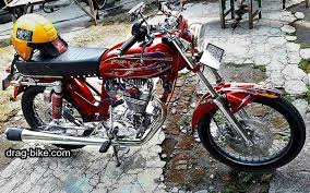 Bengkel modifikasi motor dapur modifikasi 30 foto modifikasi honda cb klasik paling keren dapur otomotif via dapurotomotif.com. 51 Foto Gambar Modifikasi Motor Cb 100 Terbaik Kontes Drag Bike Com Motor Honda Cb Drag Racing