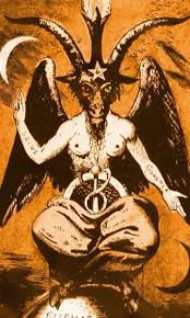 Braydenkinney⚾- framing the heart of her unconventional allure