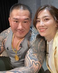 許藍方博士Dr. Gracie added a new photo.