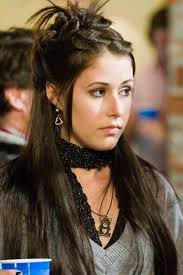 Amanda Crew : biographie, carrière et filmographie