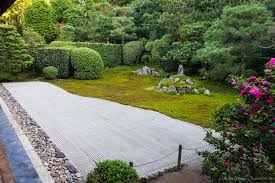 „moos im garten erfolgreich bekämpfen. so lautet der titel unzähliger gartenratgeber. Japanische Garten Typen Und Unterschiede Jakyo