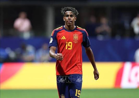 World Cup 2026: Lamine Yamal bước vào hàng ngũ những thần đồng vĩ đại nhất | baotintuc.vn