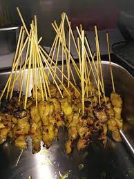 Gambar rumah gadang hitam putih blog images gambar rumah gadang hitam putih deddy gambar rumah gadang hitam putih kehidupan gambar rumah gadang hitam. Lepas Ni Dah Tak Perlu Beli Boleh Buat Sendiri Di Rumah Gadis Ini Kongsi Resepi Sate Turun Termurun