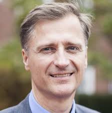 Distinguishing the Church: Explorations in Word, Sacrament, and Discipline:  Peters, Greg, Jenson, Matt: 9781532654848: Amazon.com: Books