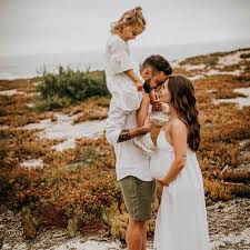 Bruno dan ana pinho diketahui sudah menikah pada desember 2015.kemudian sepasang kekasih tersebut juga sudah dikarunia seorang putri bernama matilde fernandes pada januari 2017. Footballers Wagskids On Twitter Bruno Fernandes Ana Matilde And The Baby Pic Ana Pinho Brunofernandes Anapinho Matildefernandes Manchesterunited Manunited Manutd Manchesterunitedwags Manchesterunitedkids Manunitedwags Manunitedkids