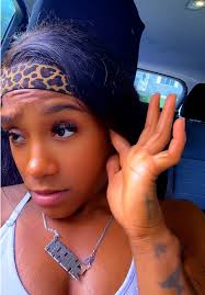 🦋Shi✨ .. like (Shy) (@shithebutterfly)