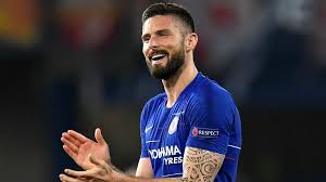 The original call was that giroud was offsides, but var overturned that ruling and declared it a goal after it was found that the ball hit mario hermoso of atletico madrid and not chelsea's mason. Giroud Very Nearly Left Chelsea In January Amid Inter And Lazio Interest