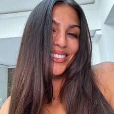 EM🦄 (@emilyfayemiller)