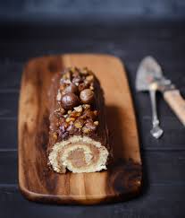 Recette Buche De Noel Maison Nos Idees Originales Cosmopolitan Fr Buche De Noel Recette Buche Recette
