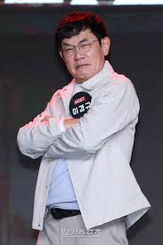 포토] 이경규, 카리스마 가득 : 네이트 연예