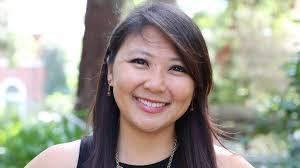 Michelle Hoff's Instagram, Twitter & Facebook