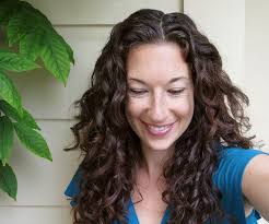 Curly hair does not take brushing as well as straight hair. Tips And Tricks To Take Care Of Curly Hair 7 Steps With Pictures Instructables