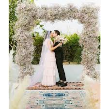 Mandy moore is officially a bride! Mandy Moore And Taylor Goldsmith S Relationship Timeline