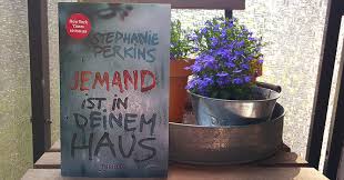 Nachts spiele ich in deinem haus. Buchschatzjagerin Rezension Jemand Ist In Deinem Haus