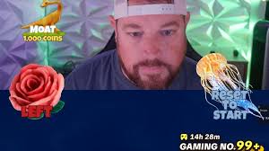 Eli Carrillo 🐨 (@_elicarrillo) is LIVE