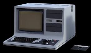 §mainframe computers can be used by as many as hundreds or thousands of users at the same. Microcomputer Minicomputer And Mainframe Computer