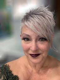 Dena Edwards's Instagram, Twitter & Facebook