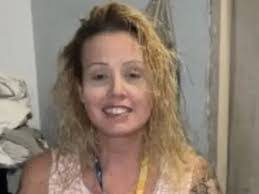 Dora Brett's Instagram, Twitter & Facebook