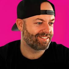 Stuart Kane (@Stujameskane)