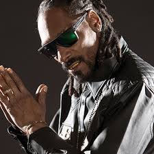 Wiz khalifa has never been one of the hardest or best rappers out there, but he had the weed rap game down. Snoop Dogg Wiz Khalifa With Kevin Gates Jhene Aiko Casey Veggies Dj Drama