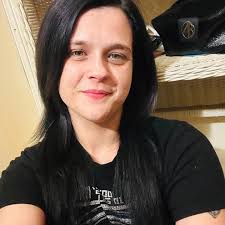 On Christmas morning in 1956, Marguerite Hunt jumped off the Shelby Street  bridge with her 3-month-old baby in her arms. Now, a new film is  celebrating how this mother and child were