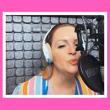 Just a little bit about me..... and my love for Toupees 🤣