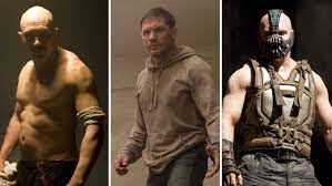 Tom hardy swaps venom for a throwback to his bane glory days in a hilarious video watched by over 1.5million people, but his audience is not impressed. How Venom Star Tom Hardy Transforms His Body For Roles The Hollywood Reporter