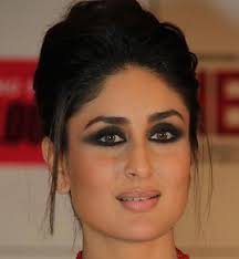 Bollywood Actresses Who Nailed The Smokey Eye Makeup Look Bollywood Schauspieler Haarschonheit Schonheitshacks