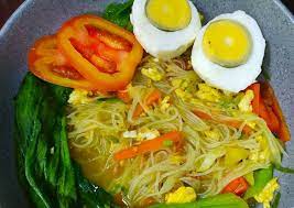 Pasalnya sekarang ini kamu bisa dengan mudah menemukan resep masakan tanpa harus bersusah payah. Resep Bihun Rebus Tanpa Minyak Diet Yang Enak Resep Masakan