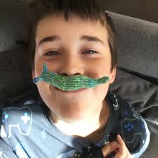 Ravelry: Slug Bud pattern by Flora Kennedy