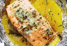 Recette Saumon Au Beurre A L Ail Pleine De Saveurs Garlic Butter Salmon Butter Salmon Garlic Butter