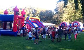 Clowns, comedians, djs, bounce houses, carnival rides and more. Iluvaparty Com Children S Party Inflatable Rentals Ride Games Amusements Inflatables Moonwalk Bouncy Houses
