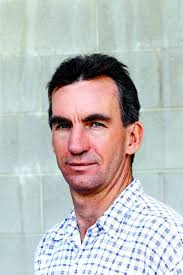 Peter Roebuck commits suicide