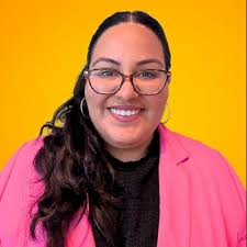 Thank you Kate Ainley-Zoll for allowing me to be part of your book of 200  amazing women in STEM. What an honor! Snag your copy here:  https://a.co/d/chzWg4x