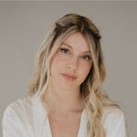 Jessica Ritz's Instagram, Twitter & Facebook