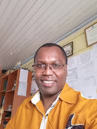 Mwalimu James Ngugi