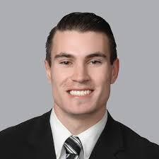 Leonard Gold's Instagram, Twitter & Facebook