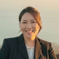 Joanne Moon's Instagram, Twitter & Facebook