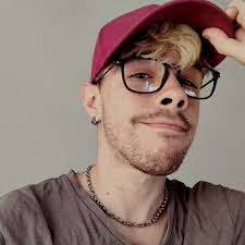 Be like Bulbasaur ⚠️WARNING: This Instagram will ruin your childhood:  instagram.com/ouchrightinthechildhood