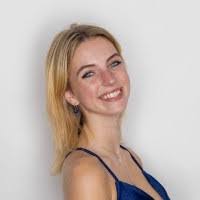 Abigail Thomson's Instagram, Twitter & Facebook