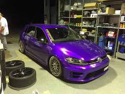 Wenn ihr schon immer einmal wissen wolltet, wie eine professionelle fahrzeugfolierung abläuft, dann seht euch unser neues video an. Golf 7 R Von Uns Foliert In Violett Art Of Car Wrapping Fahrzeugvollverklebung Facebook