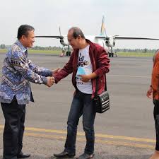 Download lagu cepat dan mudah. Pulo Samosir Victor Hutabarat Last Fm