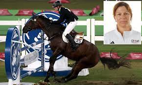 Annika schleu (born 3 april 1990) is a german modern pentathlete. Slpkqbrbfwx0pm