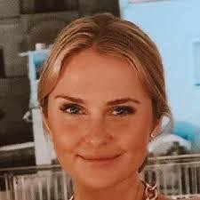 Shea Mills's Instagram, Twitter & Facebook