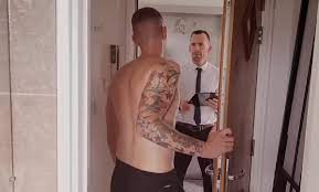 Clothed men naked men: brit council lads - ThisVid.com