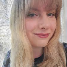 Hi I'm after a cleaner NR7. 1 hour a week just for the bathroom. I've  messaged people but don't get a reply. Any recommendations for people with  space who reply would be