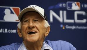 Milwaukee pays tribute to Bob Uecker in Brewers' first home game since his  death