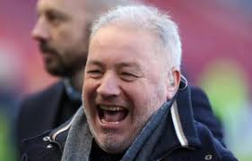 Ex-Rangers forward Iain Ferguson says Jermain Defoe is a 'world-class  striker'