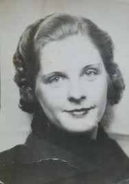 Mary Elizabeth Smith Moore (1915-2008)