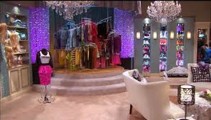 Hannah Montana S Old Closet Hannah Montana Montana Bedroom Diy Barbie House